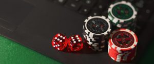 online gambling 300x125 - Hvilken indflydelse har teknologi haft på casino industrien?